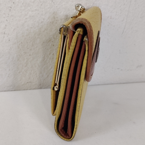 Dooney & Bourke Vintage AWL Mustard & British Tan Trifold Wallet - Picture 4 of 15